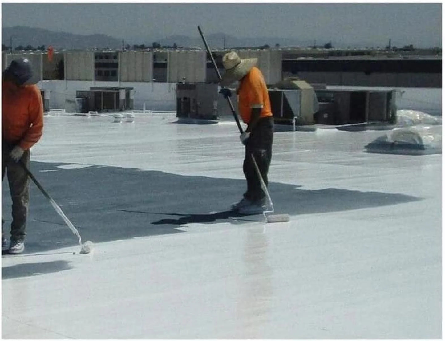 GARDNER-GIBSON 5576-1-30 5GAL White Roof Coating