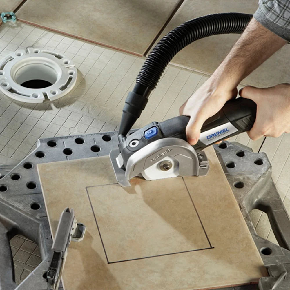 Dremel US40-04 7.5 Amps 4 in. Ultra-Saw Corded Brushless Compact Circular Saw Tool Kit