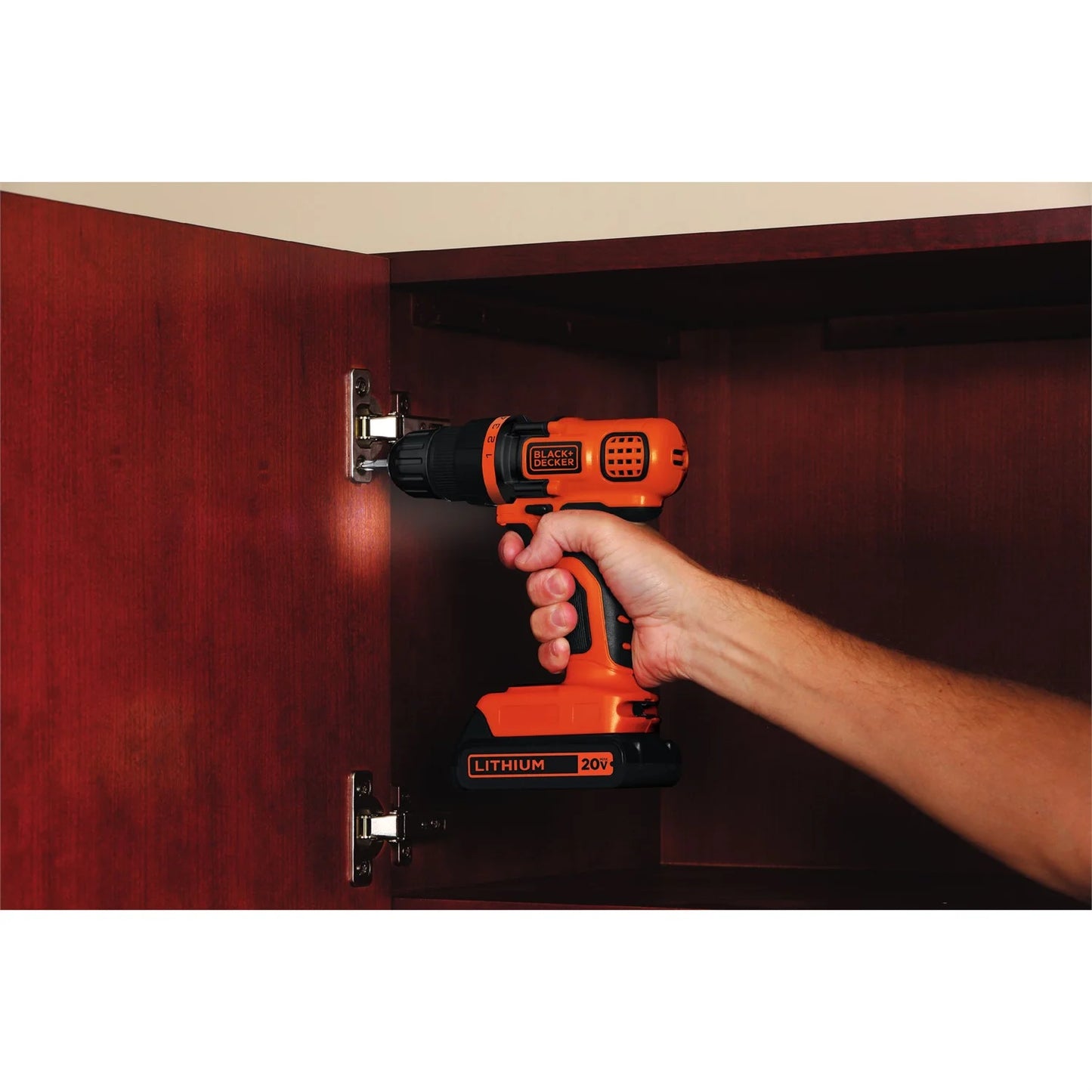 BLACK+DECKER 20-Volt MAX* Lithium-Ion Drill-Driver, LDX120C