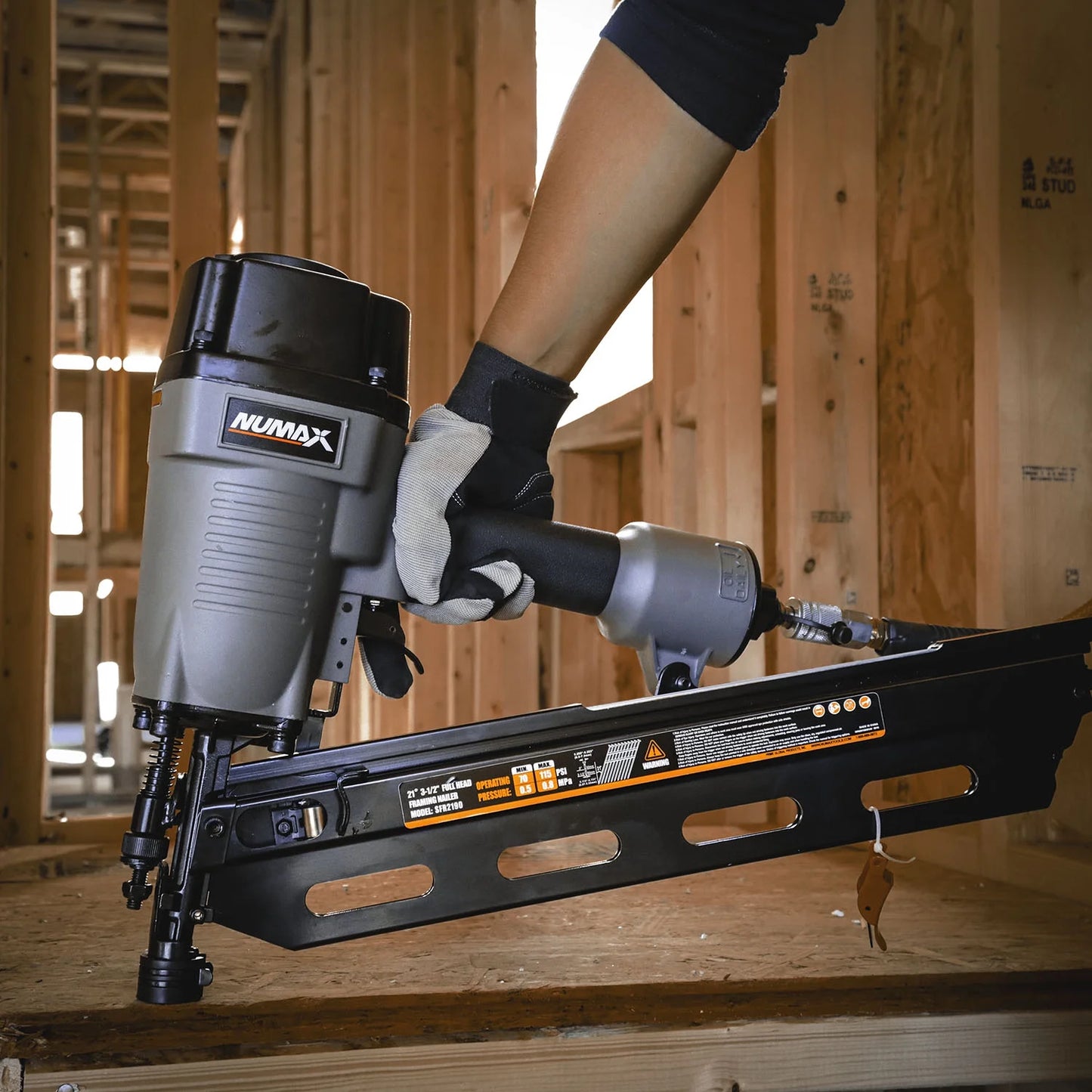 NuMax SFR2190 Pneumatic 21 Degree 3-1/2" Framing Nailer