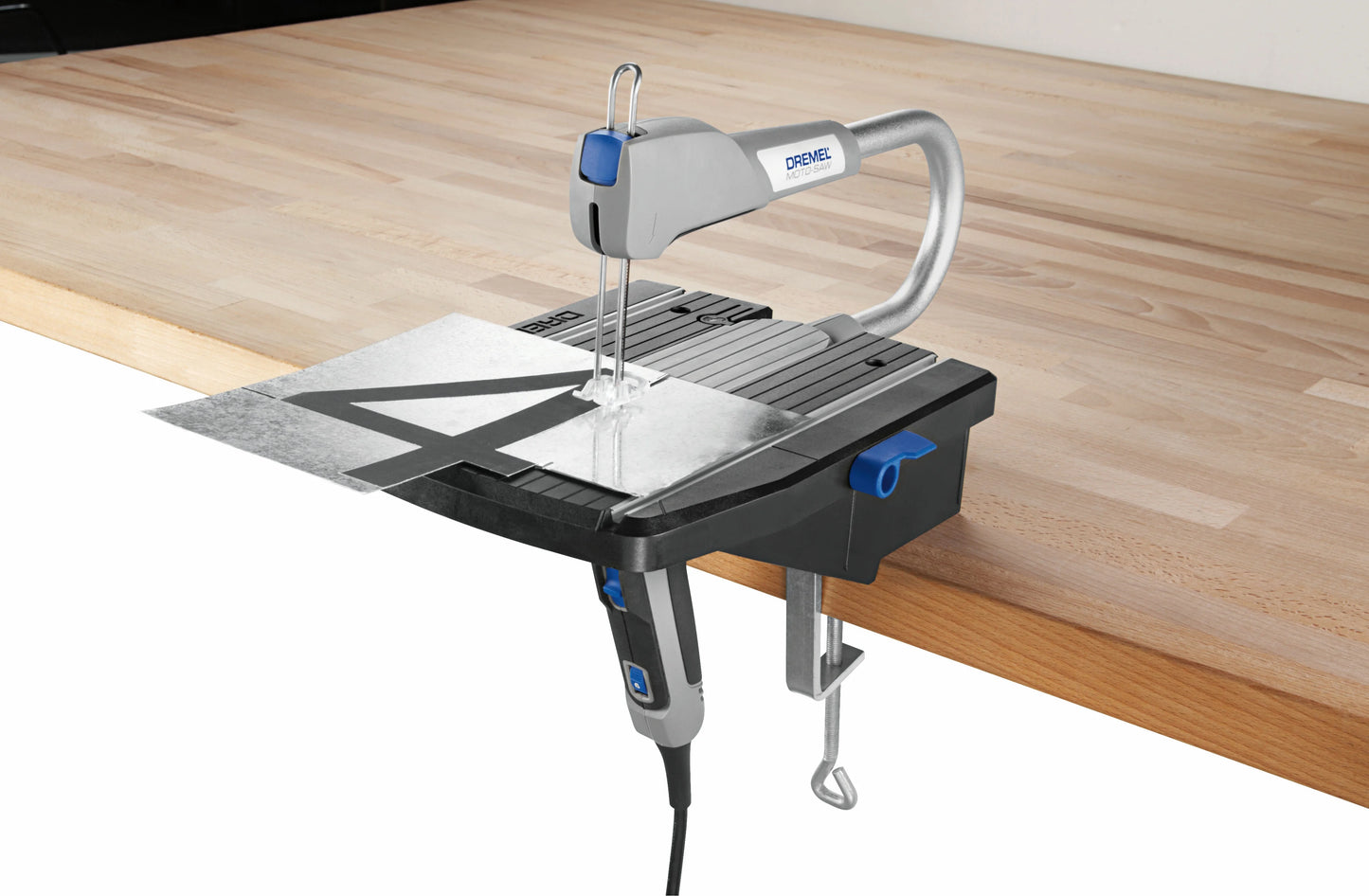 Dremel MS20-01 Moto-Saw 0.6 Amp Corded Scroll Saw for Plastic, Laminates, and Metal