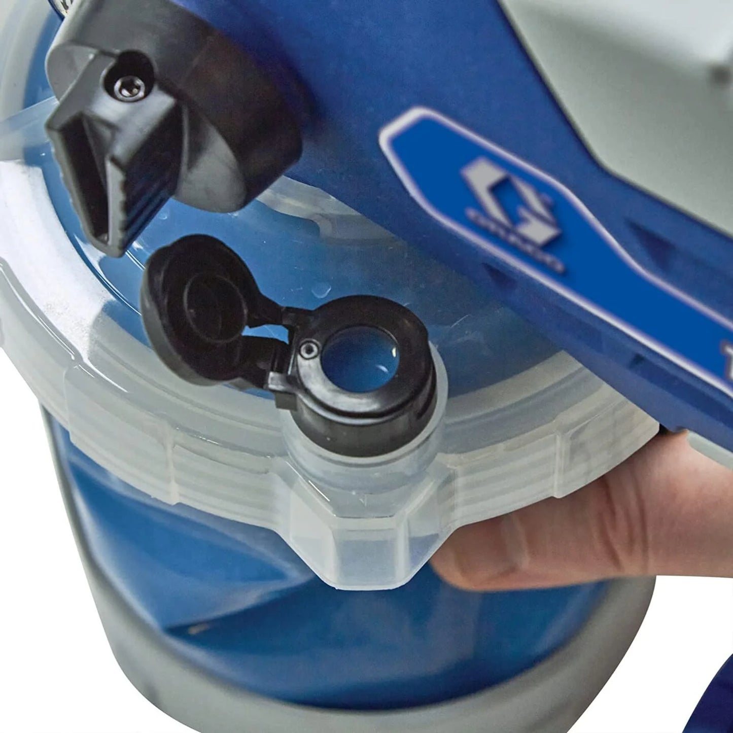 Graco 26D281, Handheld Airless Paint Sprayer, Dual Speed, 5.64 lb, 2 Gallon Capacity