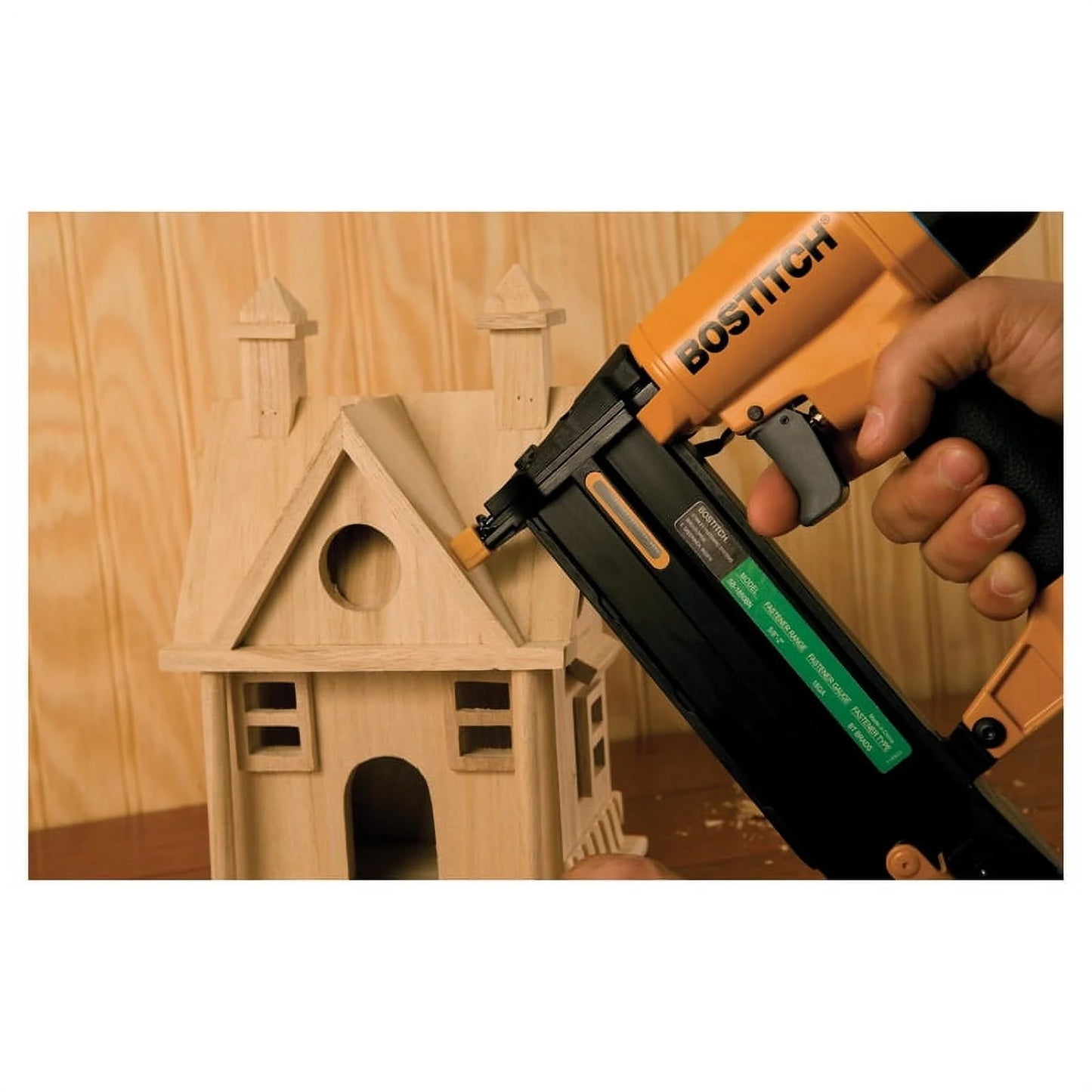 Bostitch Pneumatic 18 Ga. Brad Nailer and Compressor Kit
