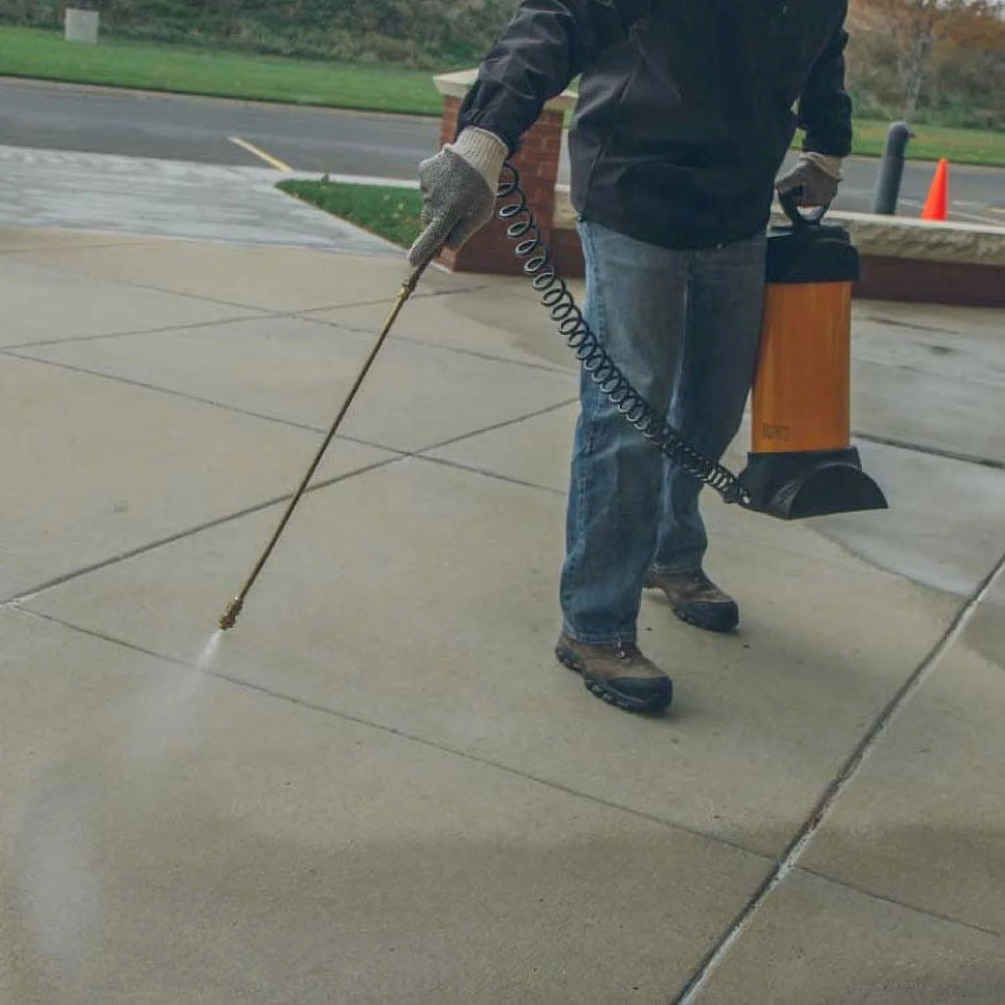 PROSOCO Sure Klean Weather Seal Siloxane PD (Gallon) - Ready-to-Use, Pre-Diluted, Water Repellent for Concrete, Masonry and Stucco. Concrete, brick and paver sealer - Trusted by Professionals
