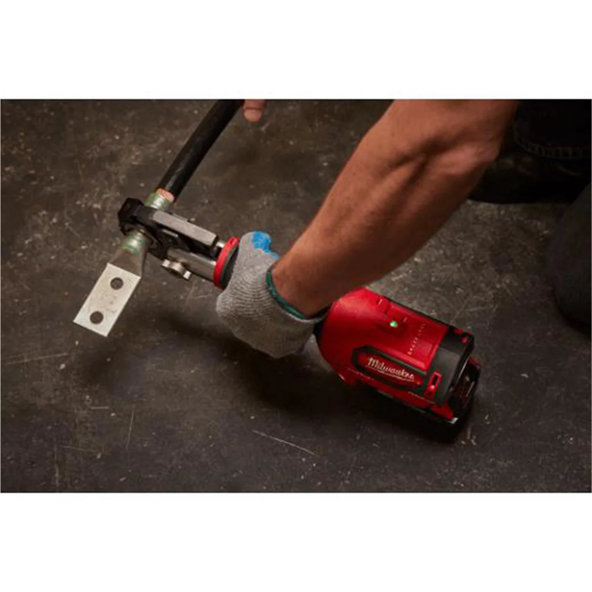 Milwaukee Tool M18 FORCE LOGIC 600 MCM Crimper