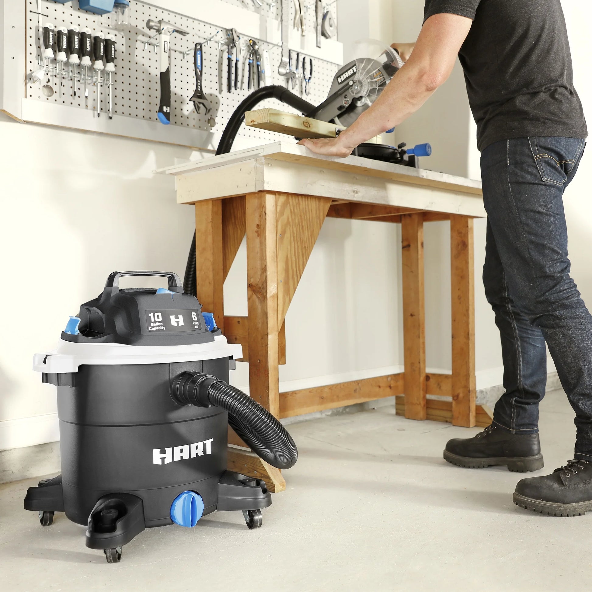 HART 10 Gallon 6 Peak HP Poly Wet/Dry Vacuum, VOC1012PF 3703