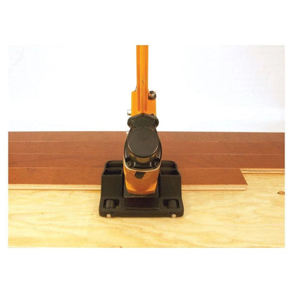 BOSTITCH Pneumatic 16 Ga. Flooring Nailer Kit