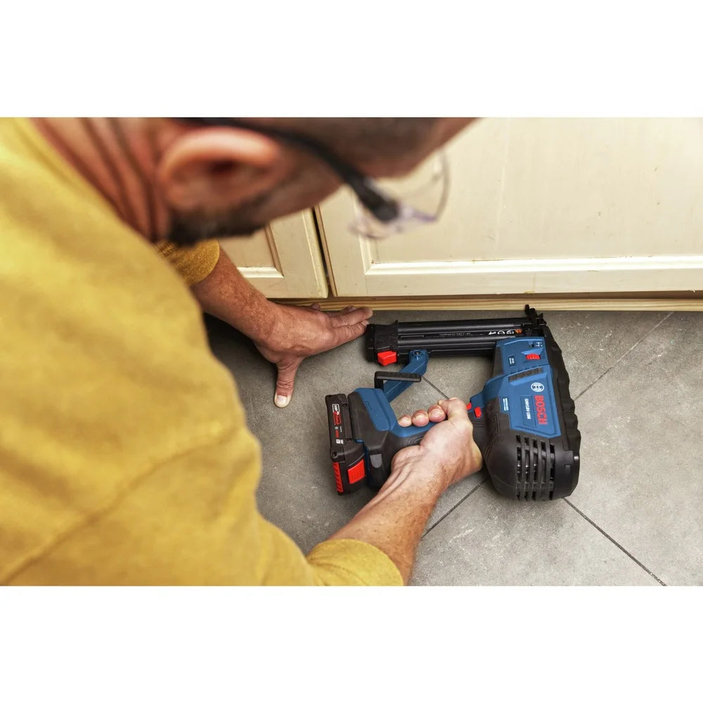 Restored Bosch GNH18V-18MB12-RT 18V Lithium-Ion Brushless Cordless 18-Gauge Brad Nailer Kit (2 Ah) (Refurbished)