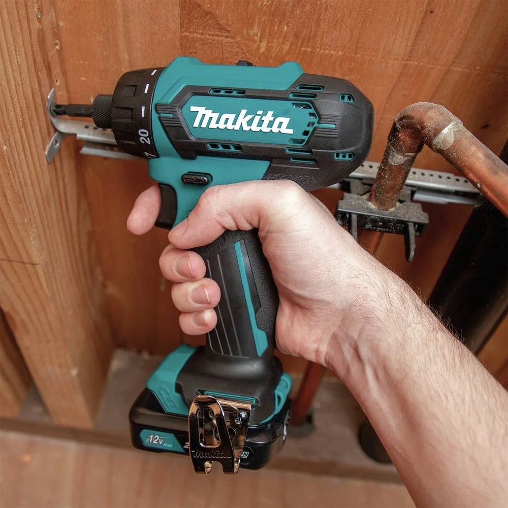 Makita FD10R1 12V max CXT Lithium-Ion Hex Brushless 1/4 in. Cordless Drill Driver Kit (2 Ah)