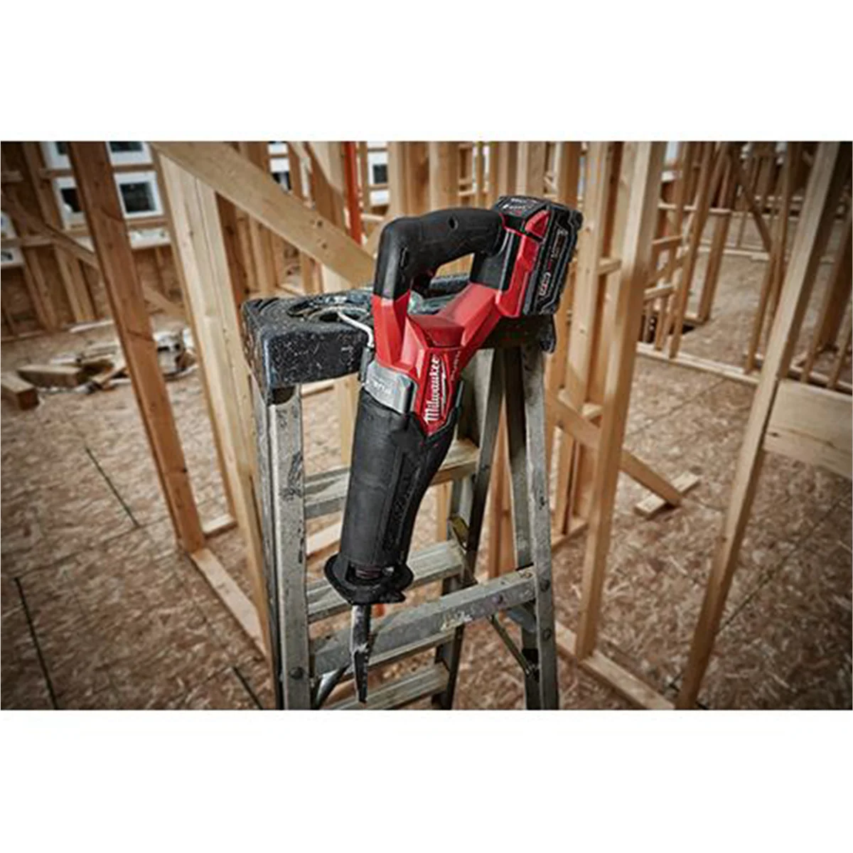 Milwaukee Tool M18 FUEL SAWZALL Reciprocating Saw - 2 Battery XC5.0 Kit