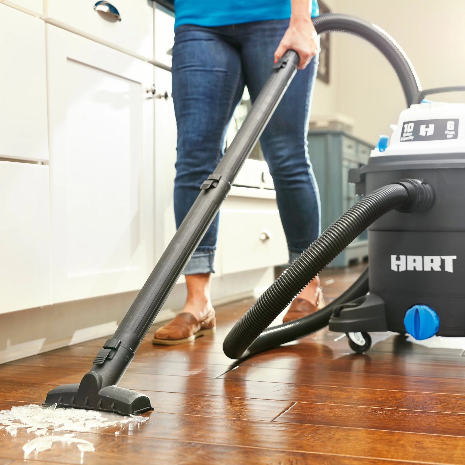 HART 10 Gallon 6 Peak HP Poly Wet/Dry Vacuum, VOC1012PF 3702