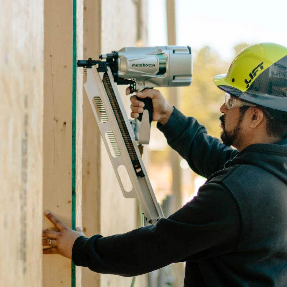 Metabo HPT Framing Nailer | High Grade Aluminum Magazine | Tool-less Depth Adjustment | Pneumatic | Framing Nails 2-Inch to 3-1/4-Inch | Rafter Hook | NR83A5(Y)