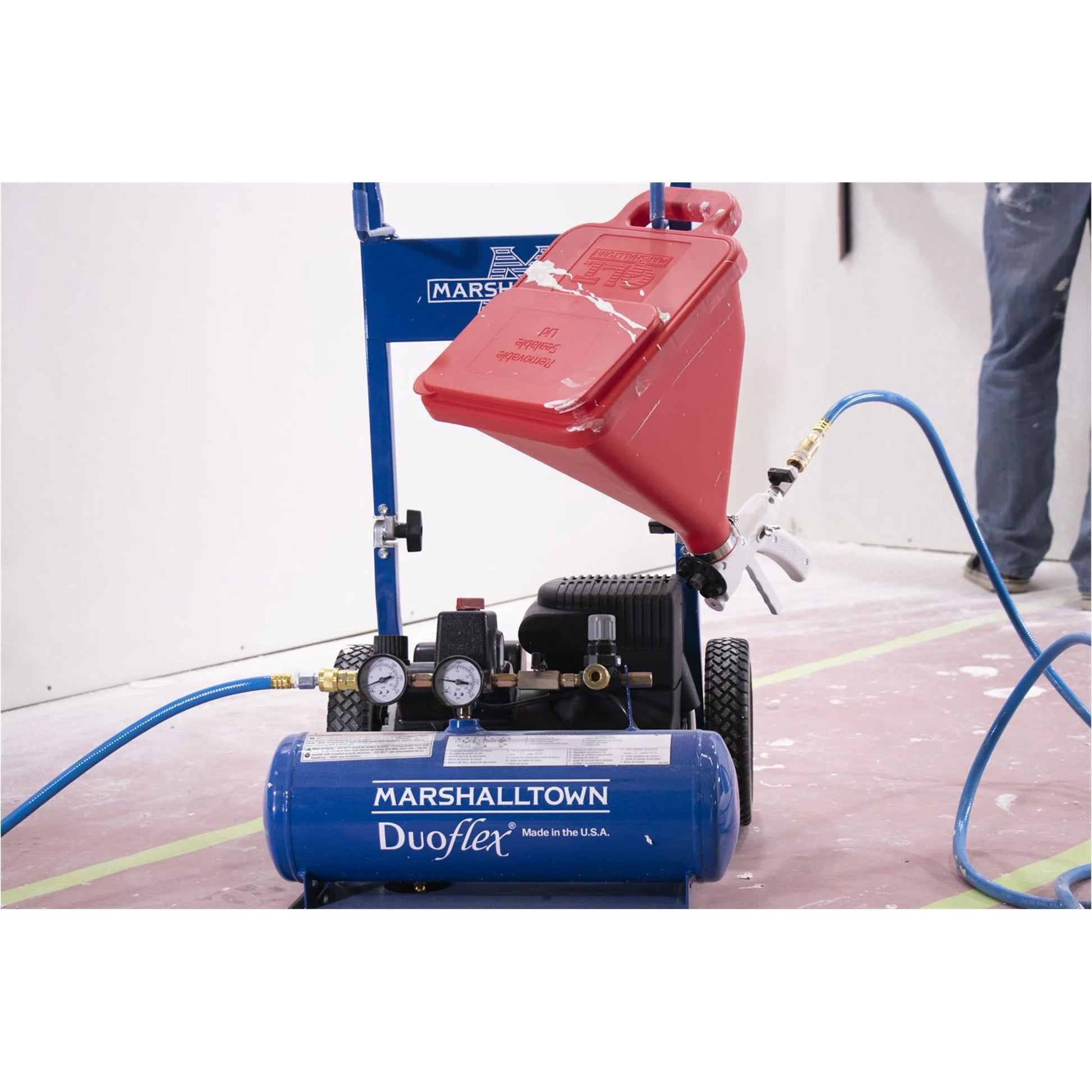 MARSHALLTOWN DuoFlex Compressor w/SharpShooter 2.1 Hopper Gun, Kit - Made in The USA, HC131A