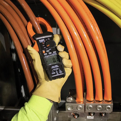 Klein Tools CL900 2000 Amp Digital AC Low Impedance Cordless Auto-Range Clamp Meter Kit