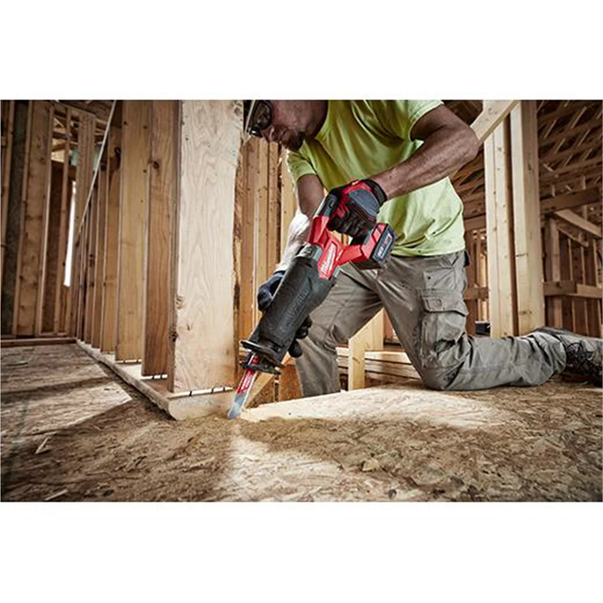 Milwaukee Tool M18 FUEL SAWZALL Reciprocating Saw - 2 Battery XC5.0 Kit