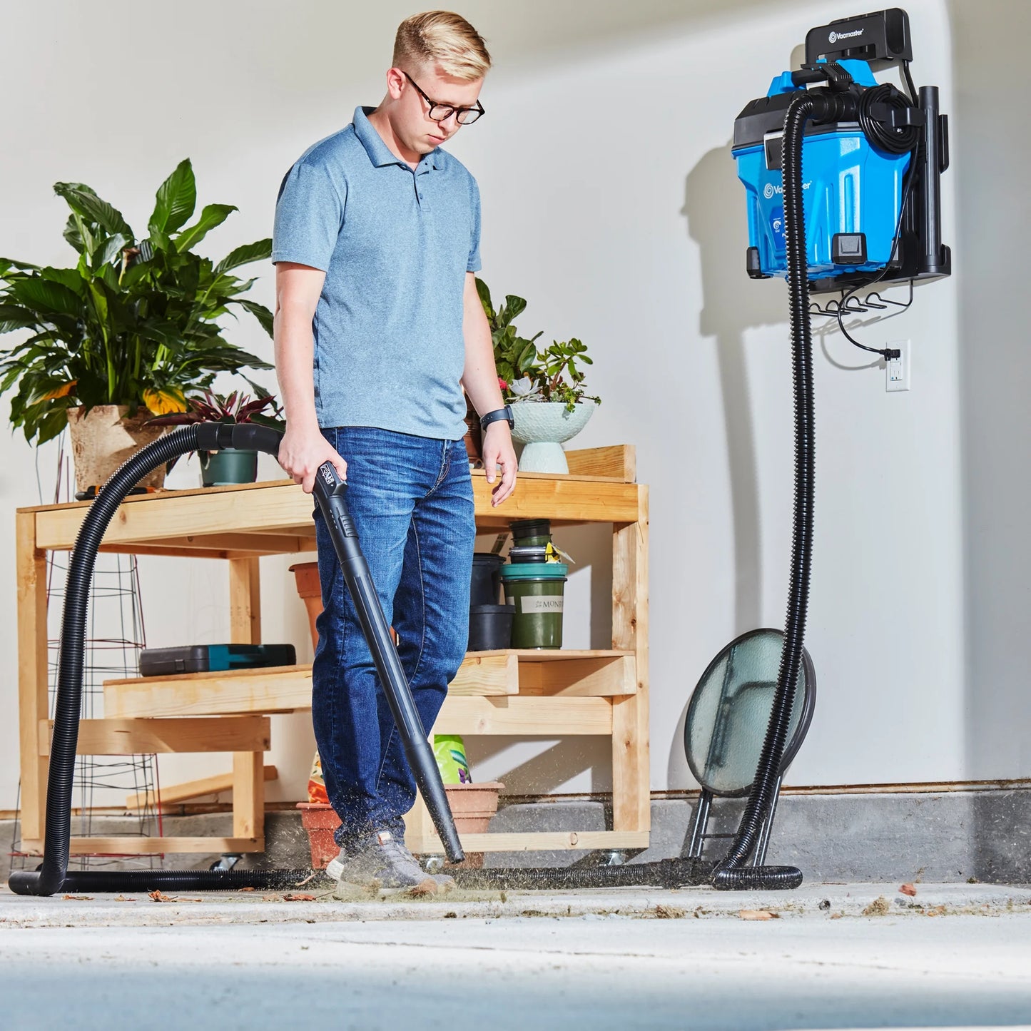 Vacumaster 5 Gallon Remote Control Wall Mount Wet/Dry Vacuum Tank