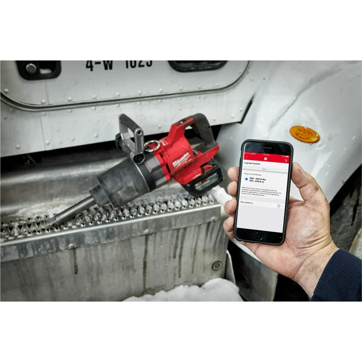 Milwaukee 2869-20 18V, Cordless Impact Wrench 12Ah, 4-Speed