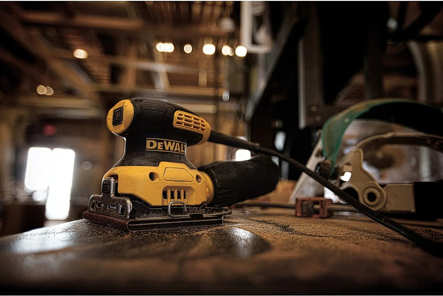 DEWALT Palm Sander, 1/4 Sheet (DWE6411K), Yellow