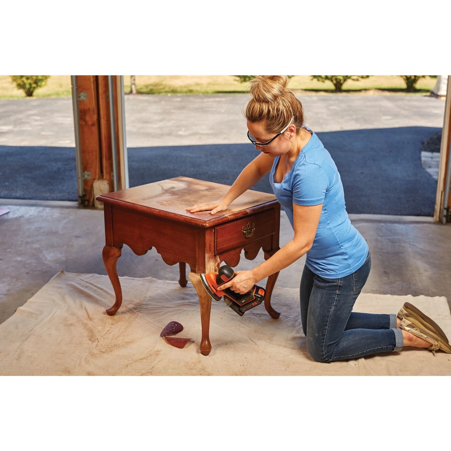 BLACK+DECKER 20V MAX* Cordless Mouse Sander, BDCMS20C