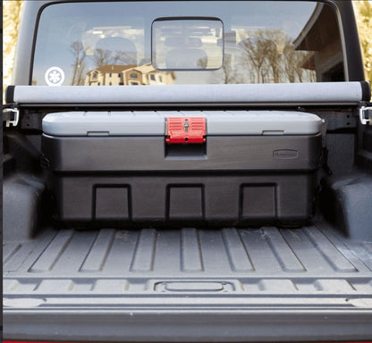 United Solutions Rubbermaid ActionPacker Storage Tote
