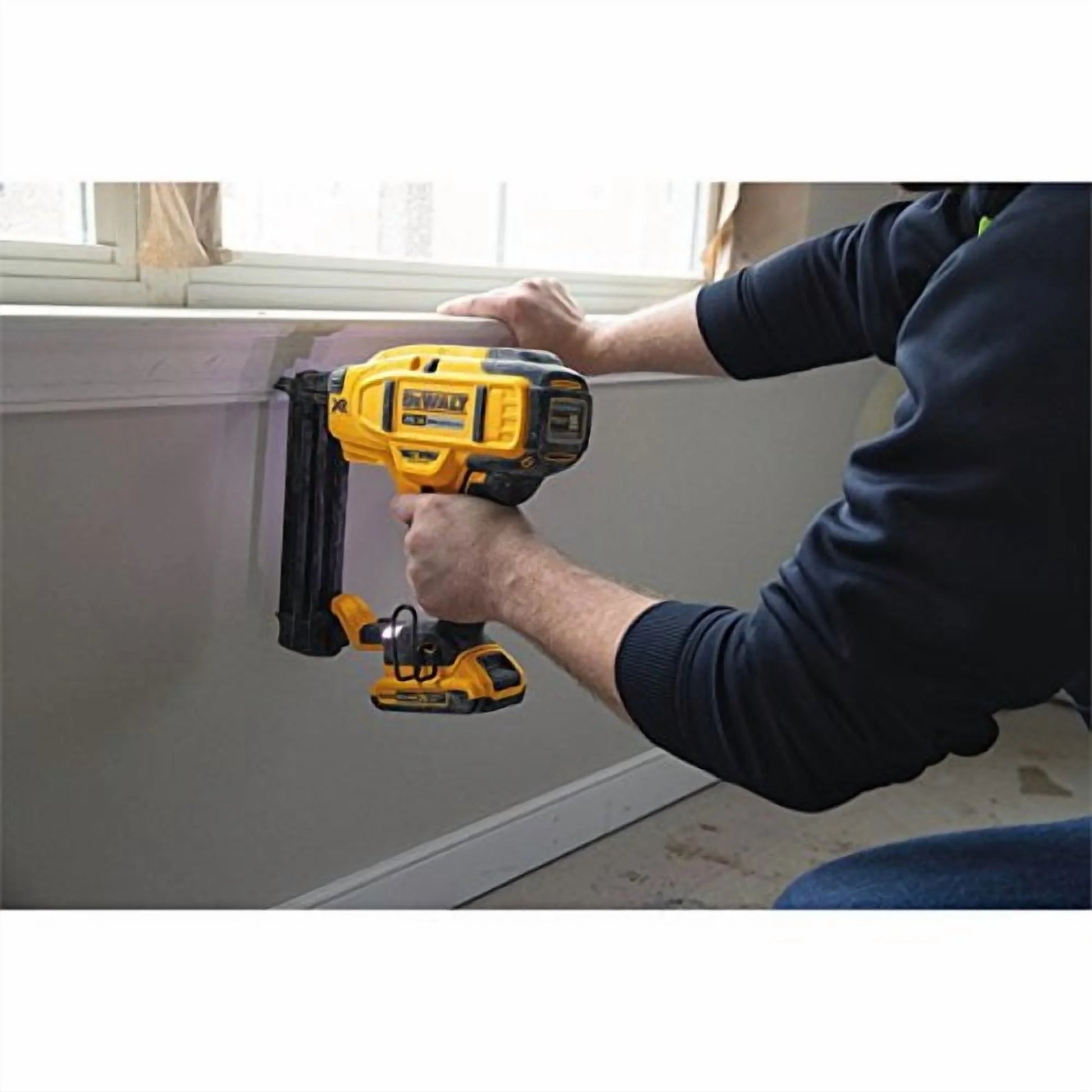 DeWALT DCN680D1 Brad Nailer Kit, 20 V Battery, 110 Magazine, Black/Yellow