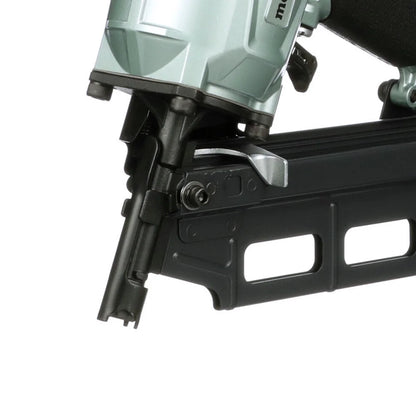 Metabo HPT Framing Nailer, Pneumatic, 2-Inch up to 3-1/4-Inch Plastic Collated Full Head Framing Nails, 21 Degree Magazine, 5-Year Warranty (NR83A5S)