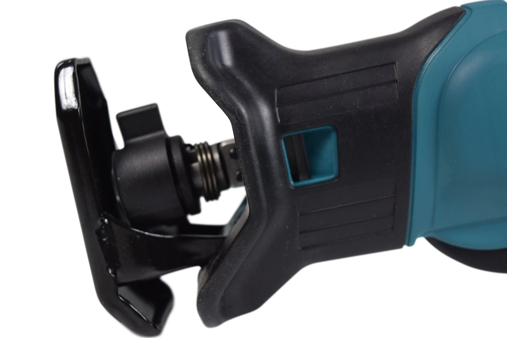 Makita XRJ01Z - LXT 1/2" 18V Cordless Variable Speed Rear-Handle Compact Reciprocating Saw Bare Tool
