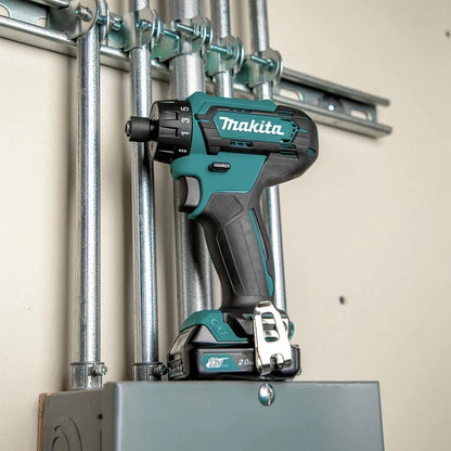 Makita FD10R1 12V max CXT Lithium-Ion Hex Brushless 1/4 in. Cordless Drill Driver Kit (2 Ah)