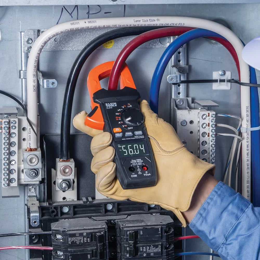Klein Tools CL810 600A AC/DC Auto-Ranging Digital Pro Clamp Meter with