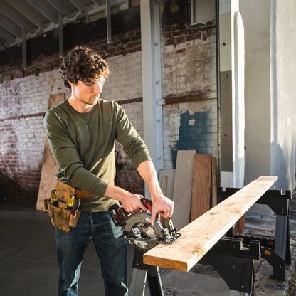 SKIL PWR CORE 20? Brushless 20-Volt Drill Driver and Circular Saw Kit with 4.0Ah Battery and PWR Assist USB Adapter, CB7475-1A
