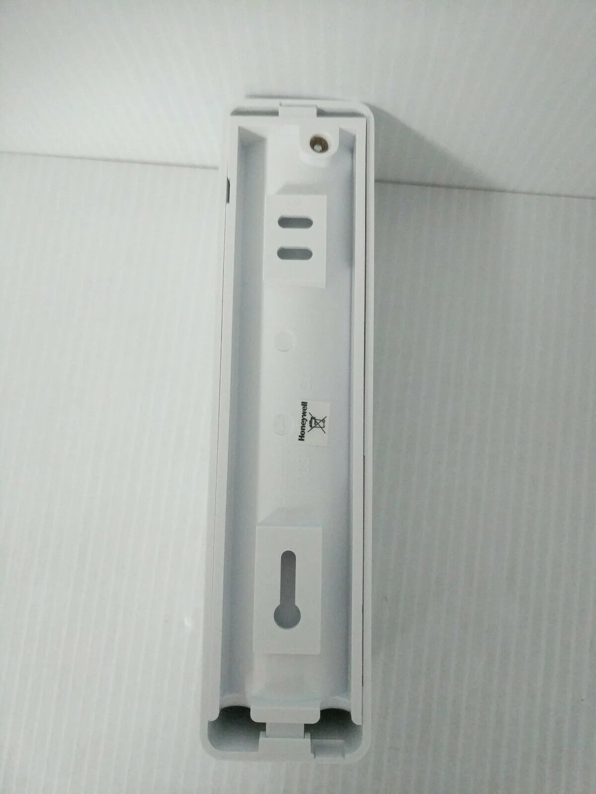 Honeywell - 0-000-361-01 - Honeywell IS310WH Passive Infrared Detector