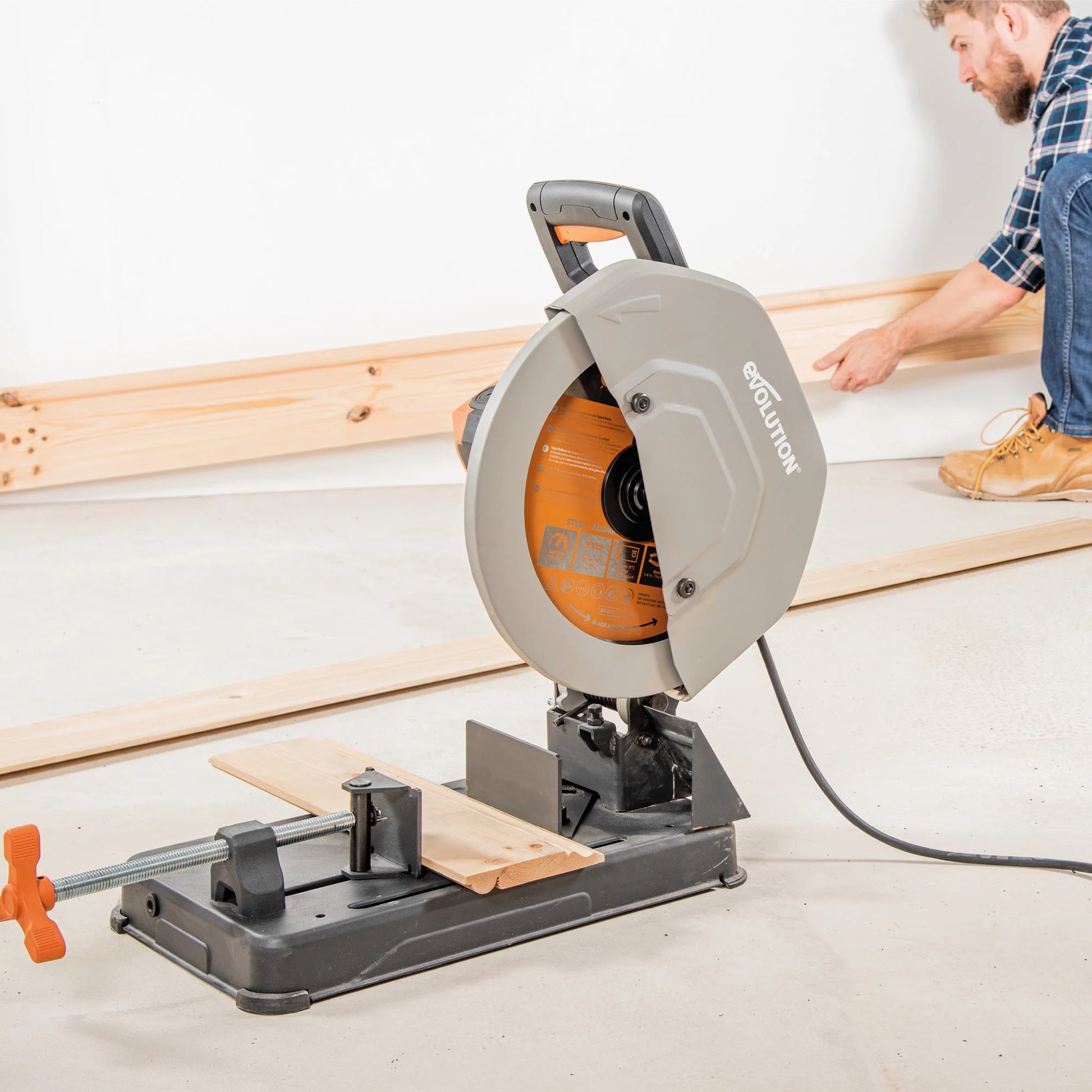 Evolution Power Tools 14 inch, 15 Amp, Multi-Material Chop Saw, R355CPS