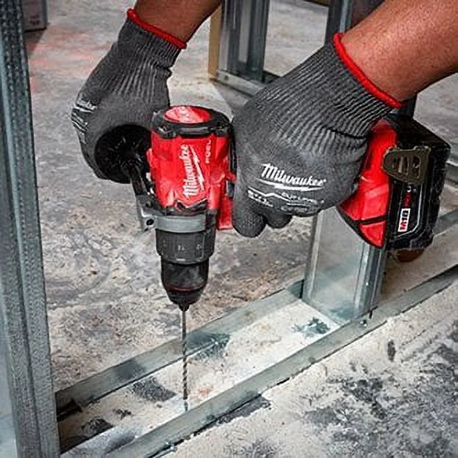 Milwaukee M18 Fuel 1/2" 18V Brushless Hammer Drill Driver 2804-22 with (2) 5Ah Batteries, Charger, & Tool Case